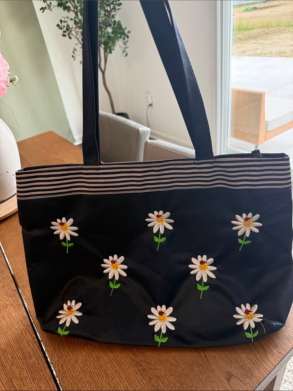 Daisy Embroidered Navy Tote Bag